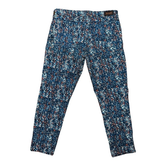 Levi's Blue Jeans with Artistic Pattern - Picture 2 of 7